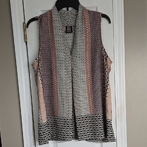 Bobeau Geometric‎ Patterned Sleeveless Top, Blouse Colorful, Size L